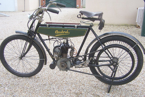 Vélomoteur Austral Type A24 moteur Zurcher à soupapes latérales